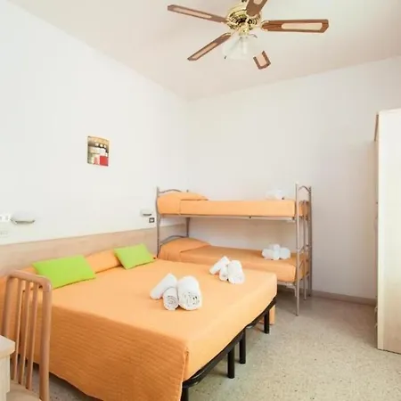 Hotel Ines 3*
