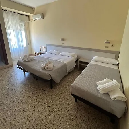 Ines Hotel 3*