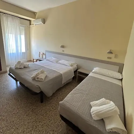 Ines 3* Cesenatico