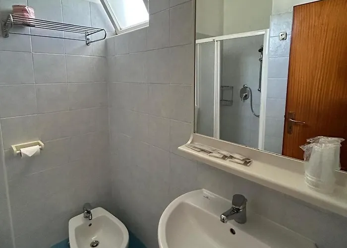 Ines 3* צ'סנטיקו